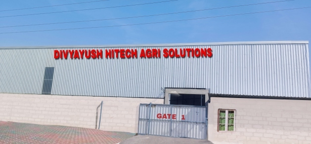 Divyayush Outlet Gate 1